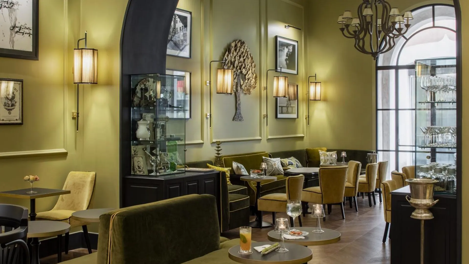 ****  Hotel Adriano Rooftop Roma Itália