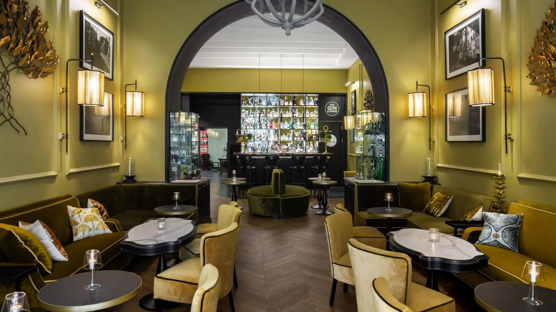 Hotel Adriano Rooftop Roma 4*,  İtalya